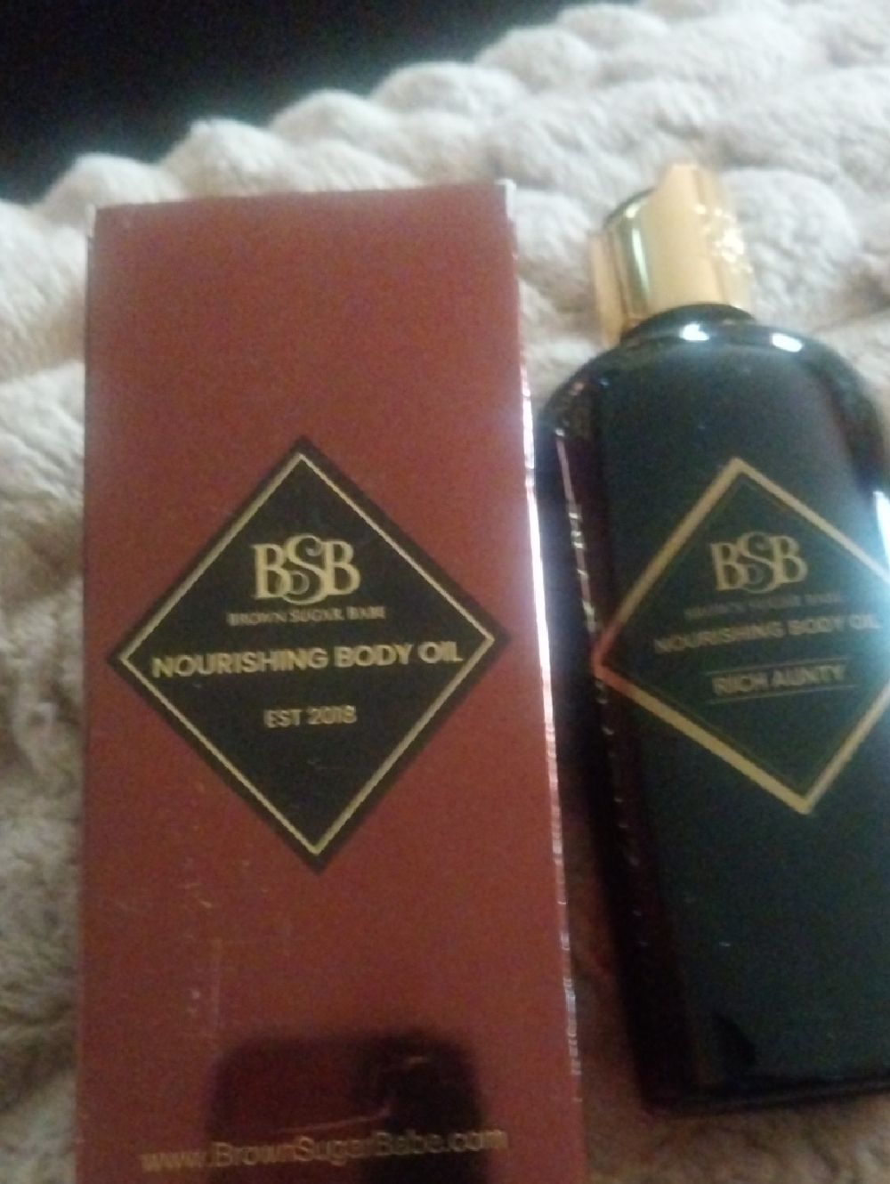 Brown Sugar Babe 4oz Nourishing Body Oil - Rich Aunty (Black & Gold)